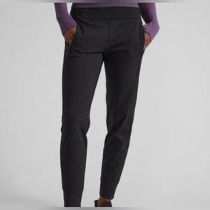 NWT!! Women’s Athleta Rainer Jogger, Supersonic Pant, Black, Large